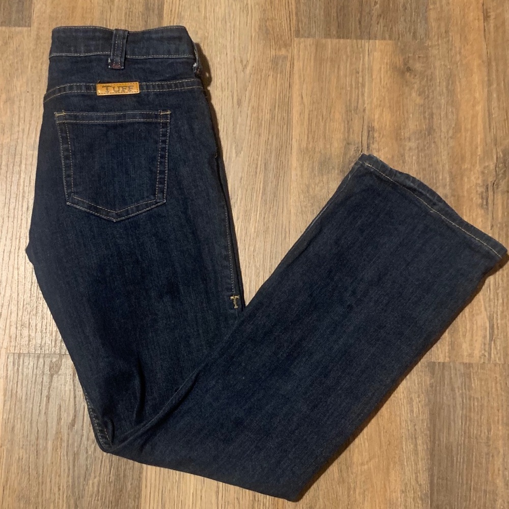 Gently Used Cowgirl Tuff Jeans